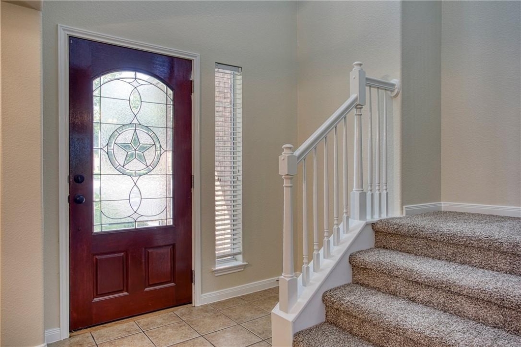 1107 Middle Brook Dr - Photo 2