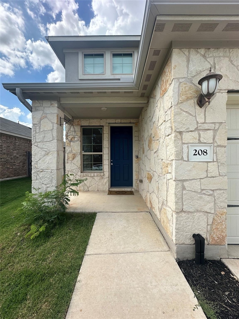 208 Mountain Valley St - Photo 1
