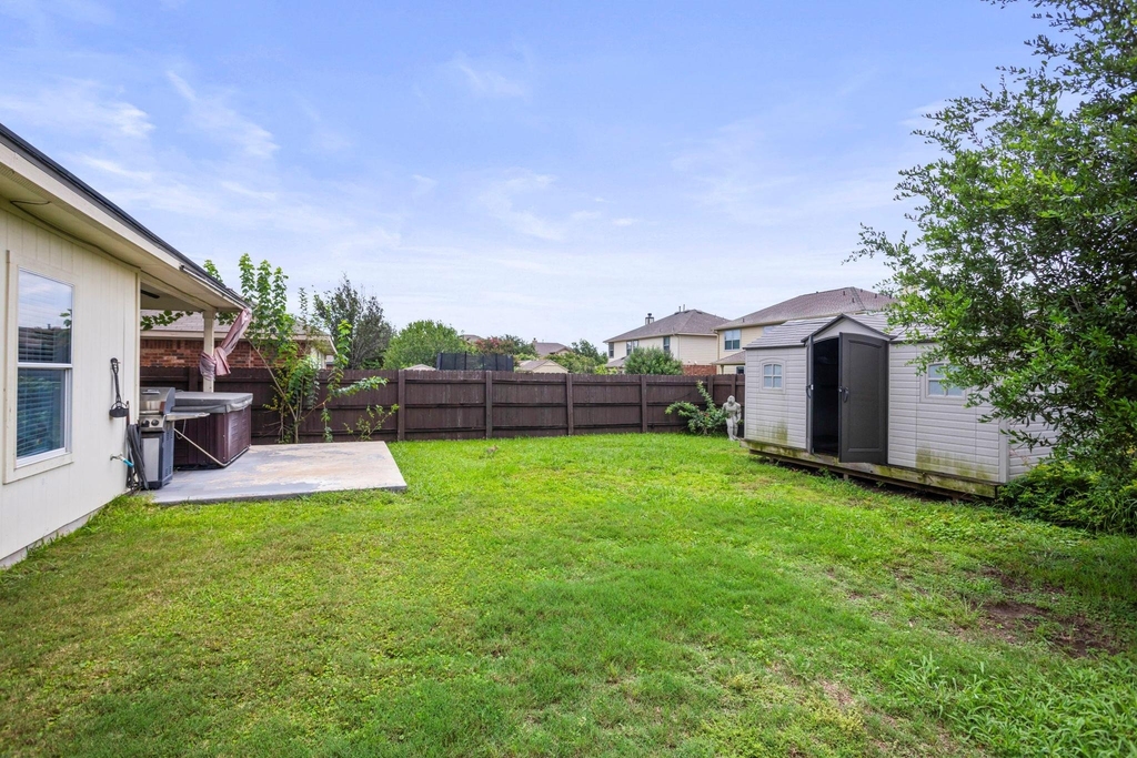 4405 Bandice Ln - Photo 30