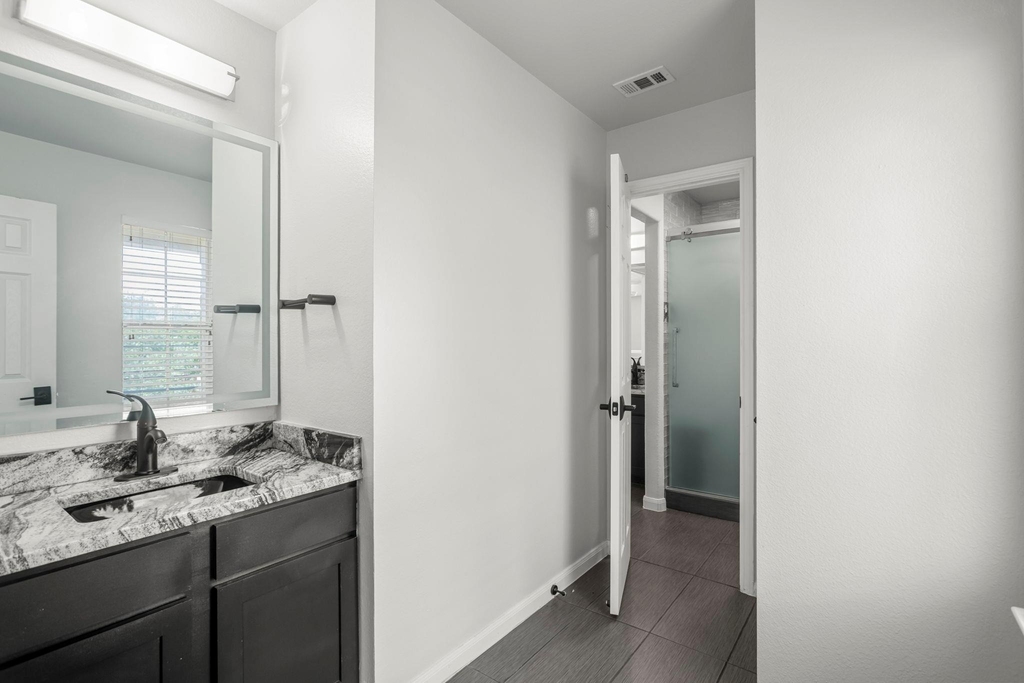 4405 Bandice Ln - Photo 17