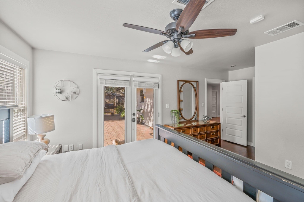 1113 W Oltorf St - Photo 15