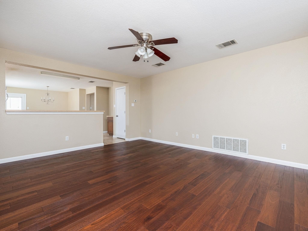 190 Quarter Ave - Photo 4