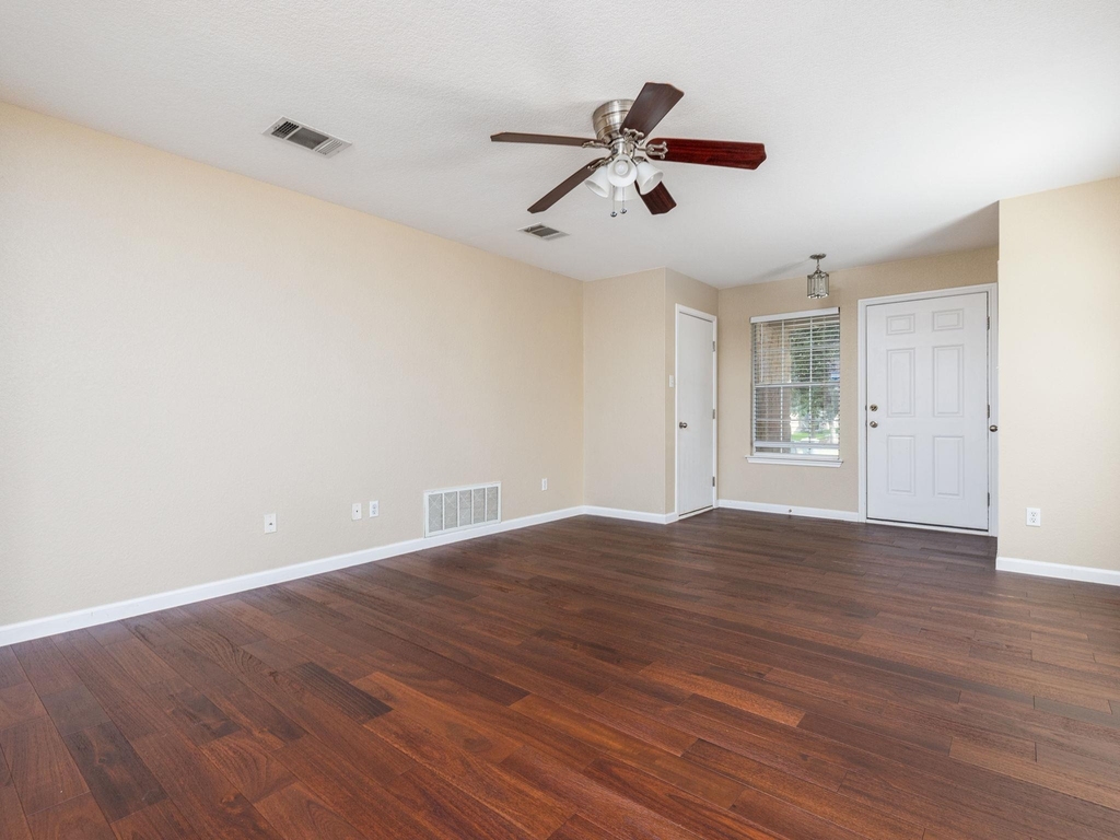 190 Quarter Ave - Photo 6