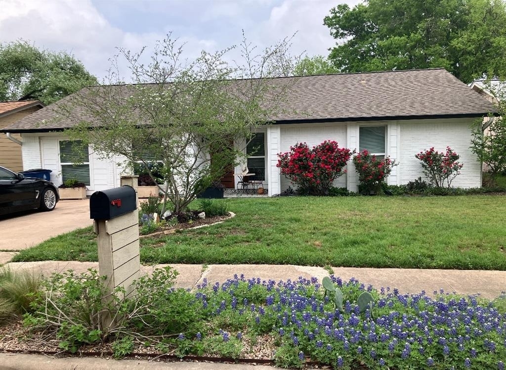 2518 Cockburn Dr - Photo 0