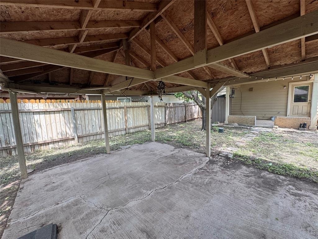 3200 Crownover St - Photo 21