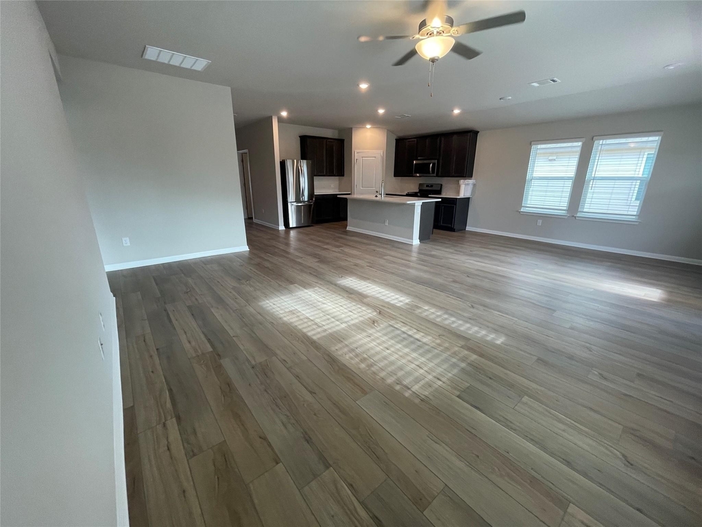 404 Grasslands Trl - Photo 9