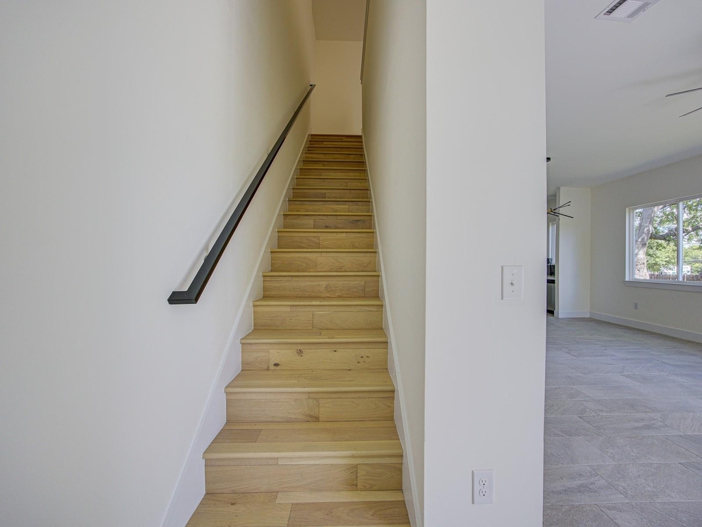 2005 Uphill Ln - Photo 18
