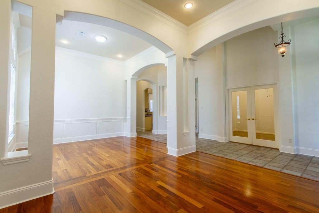 31 Lost Meadow Trl - Photo 4
