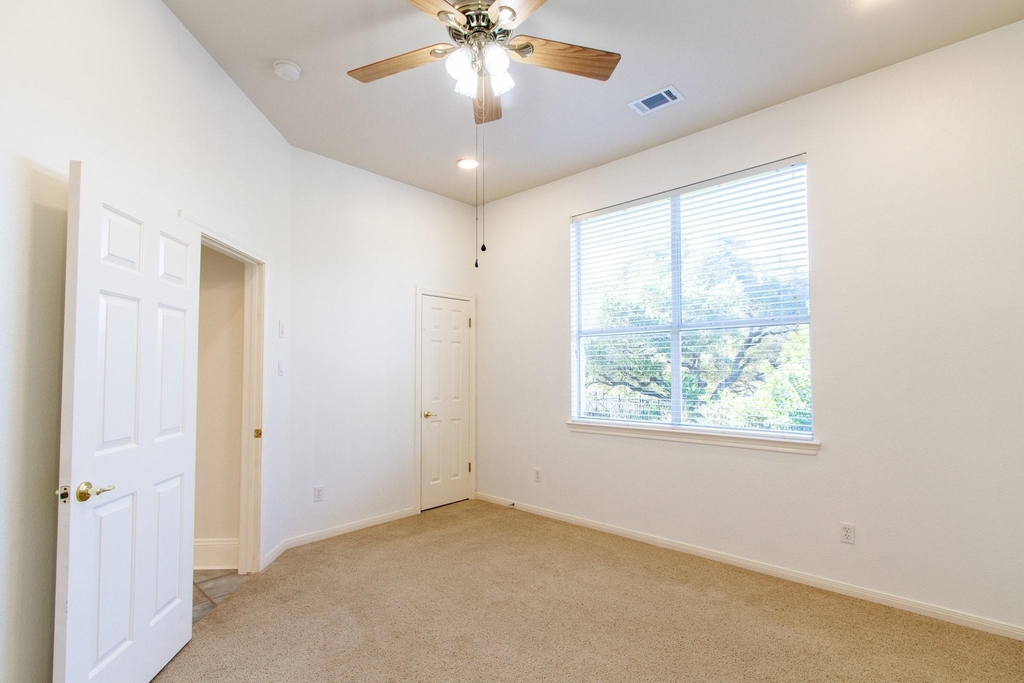 31 Lost Meadow Trl - Photo 23