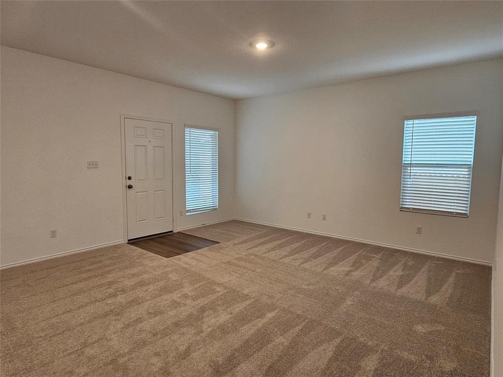 128 Dollars Dr - Photo 6