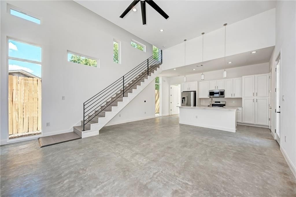 6111 Begonia Cir - Photo 5