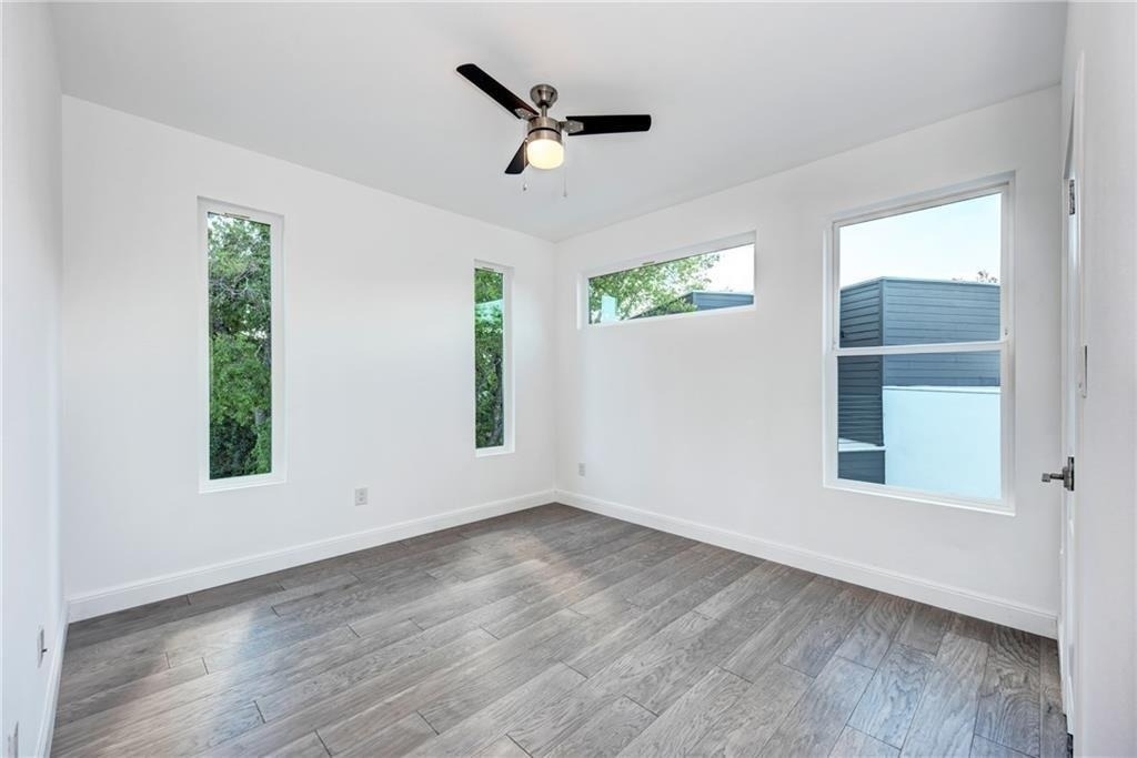 6111 Begonia Cir - Photo 16