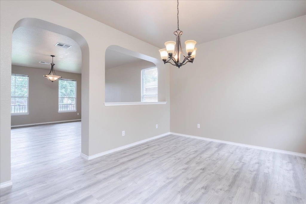 1501 Sweet Leaf Ln - Photo 8