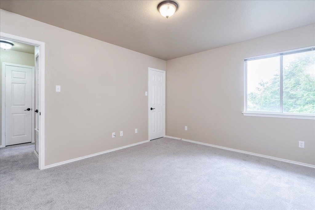 1501 Sweet Leaf Ln - Photo 31