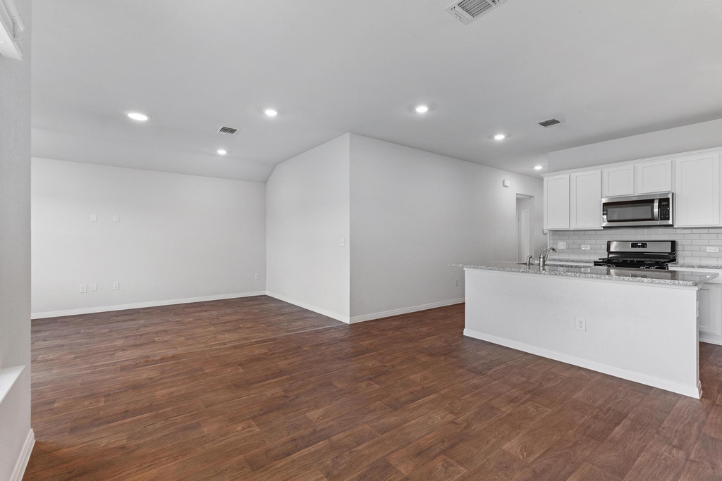 21020 Price Daniel Dr - Photo 12