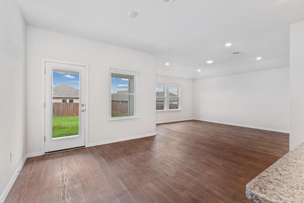 21020 Price Daniel Dr - Photo 11