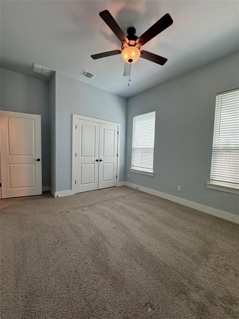 225 Western Ave - Photo 8