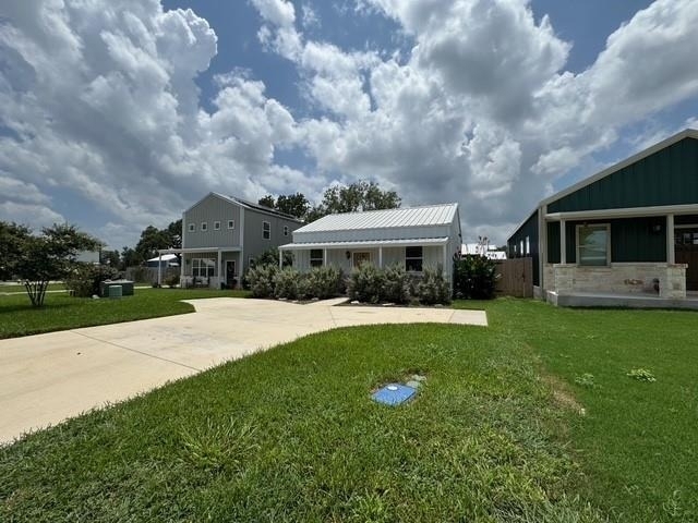 225 Western Ave - Photo 1