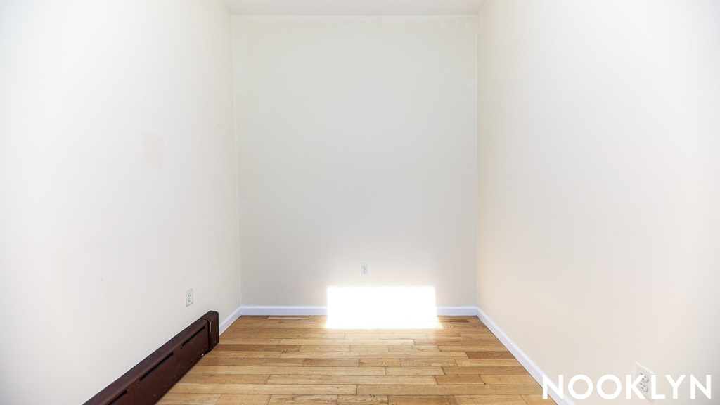 50 Wyckoff Avenue - Photo 8