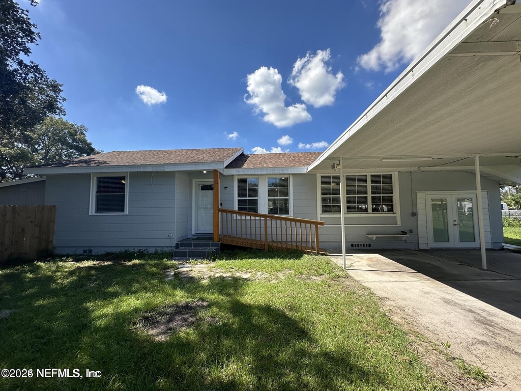6660 Oriole Avenue - Photo 0