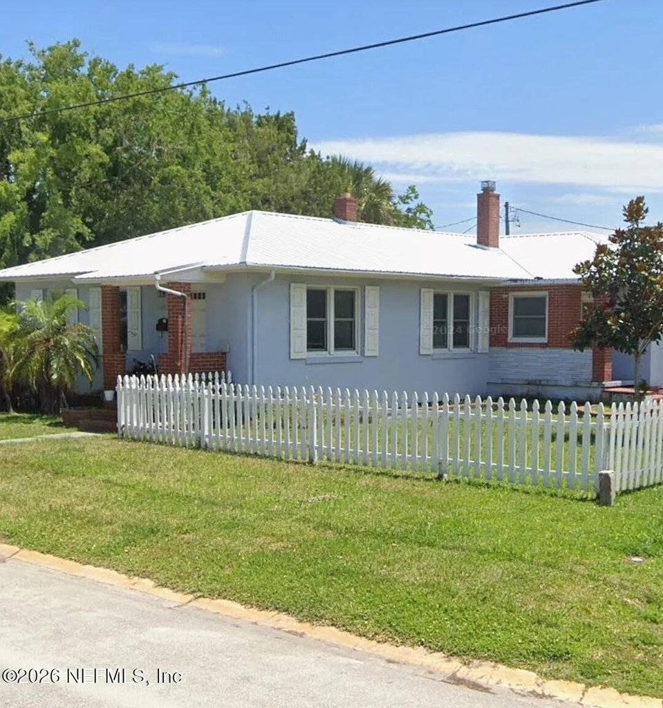 301 Flagler Boulevard - Photo 0