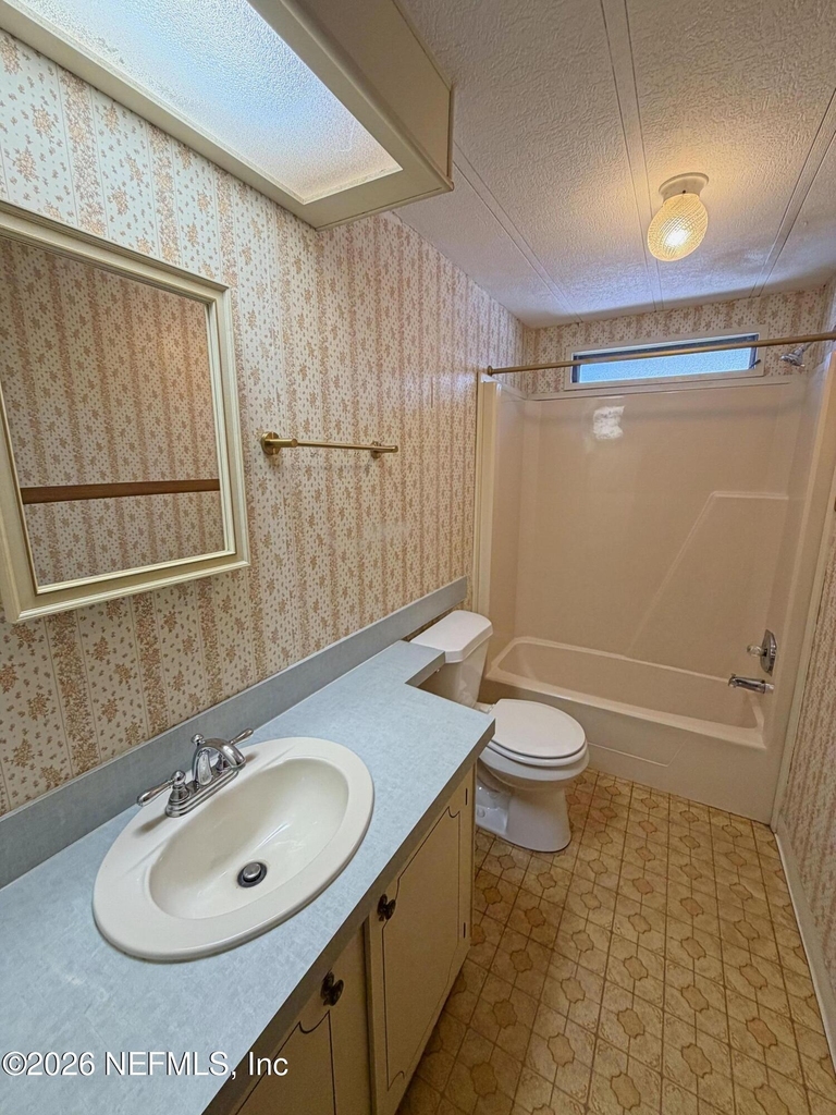 7633 Plumwood Drive - Photo 10