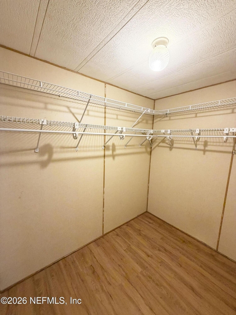 7633 Plumwood Drive - Photo 6