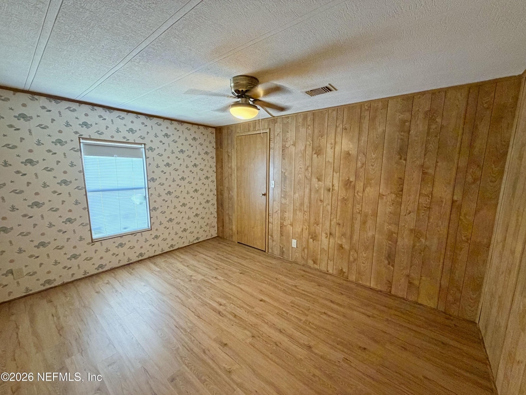 7633 Plumwood Drive - Photo 11