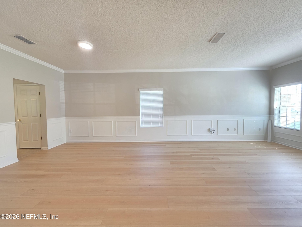 161 Flower Of Scotland Avenue - Photo 7