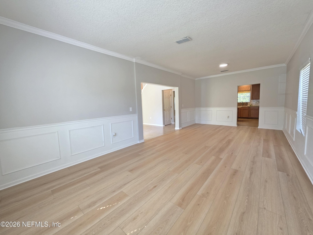 161 Flower Of Scotland Avenue - Photo 6