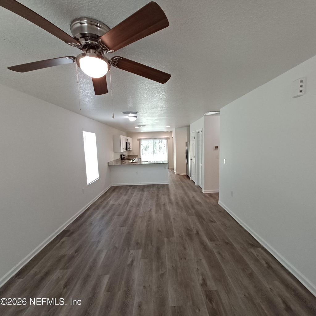614 Hannah Street - Photo 1