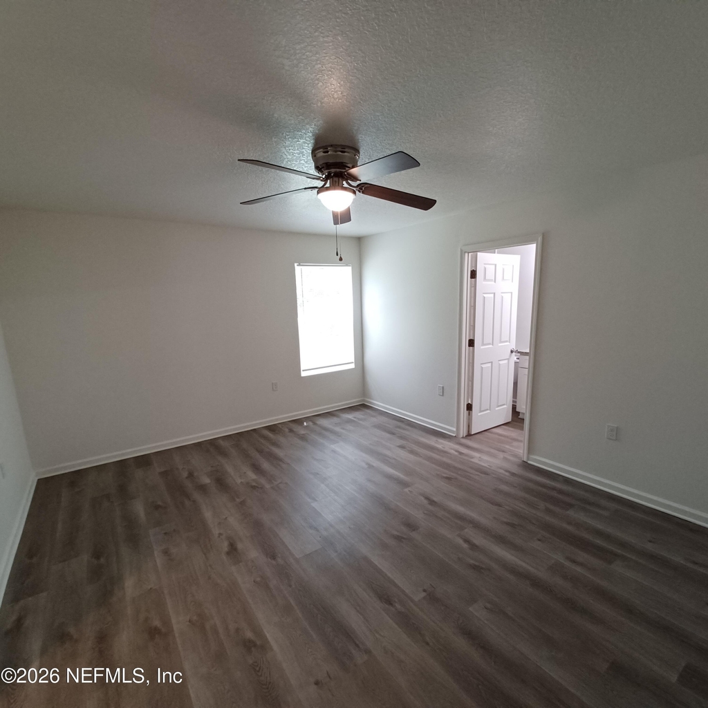614 Hannah Street - Photo 7