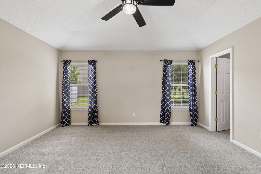11242 Panther Creek Parkway - Photo 19