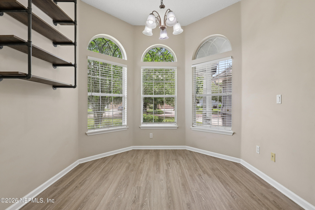 11242 Panther Creek Parkway - Photo 4