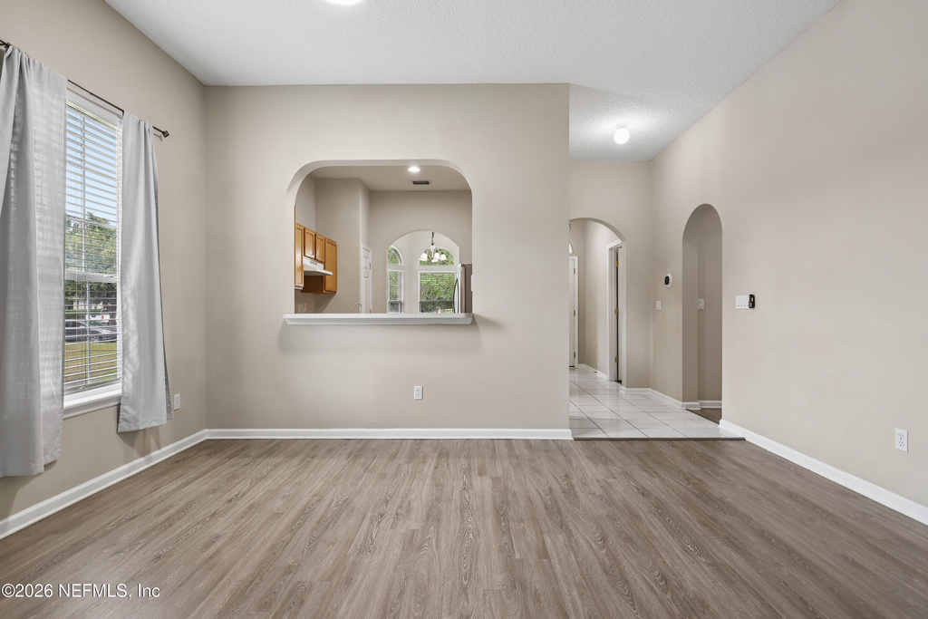 11242 Panther Creek Parkway - Photo 10