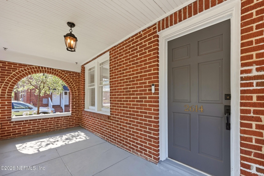 2614 Dellwood Avenue - Photo 5