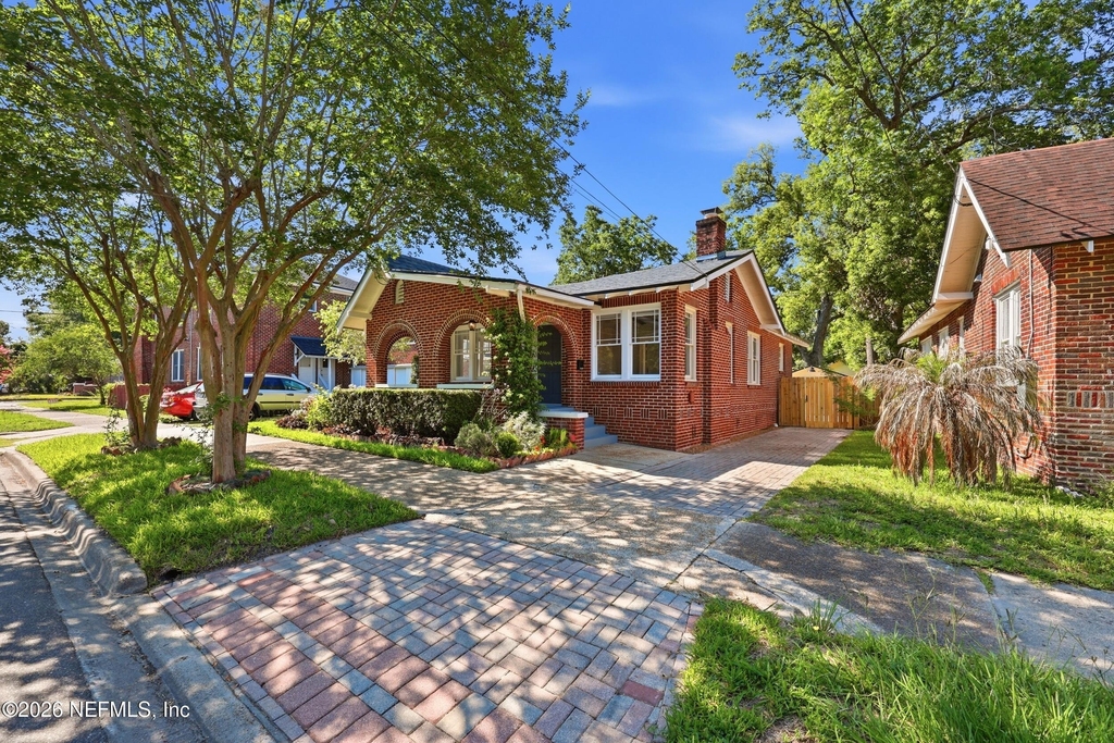 2614 Dellwood Avenue - Photo 3