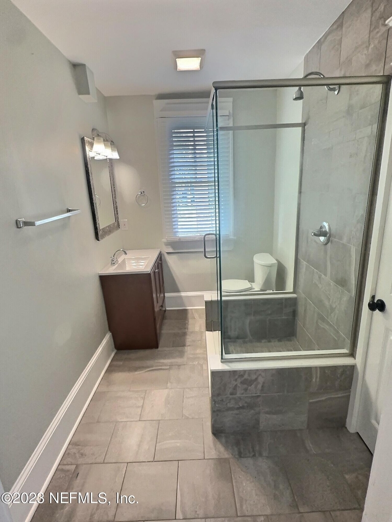 2116 Herschel Street - Photo 6