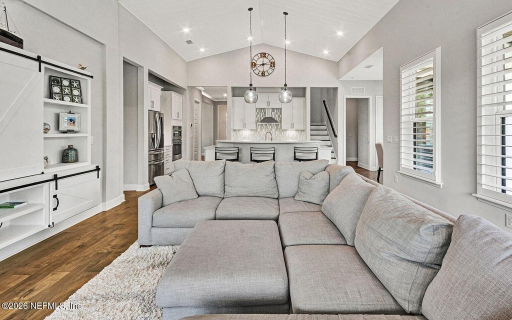 104 Marquesa Circle - Photo 15