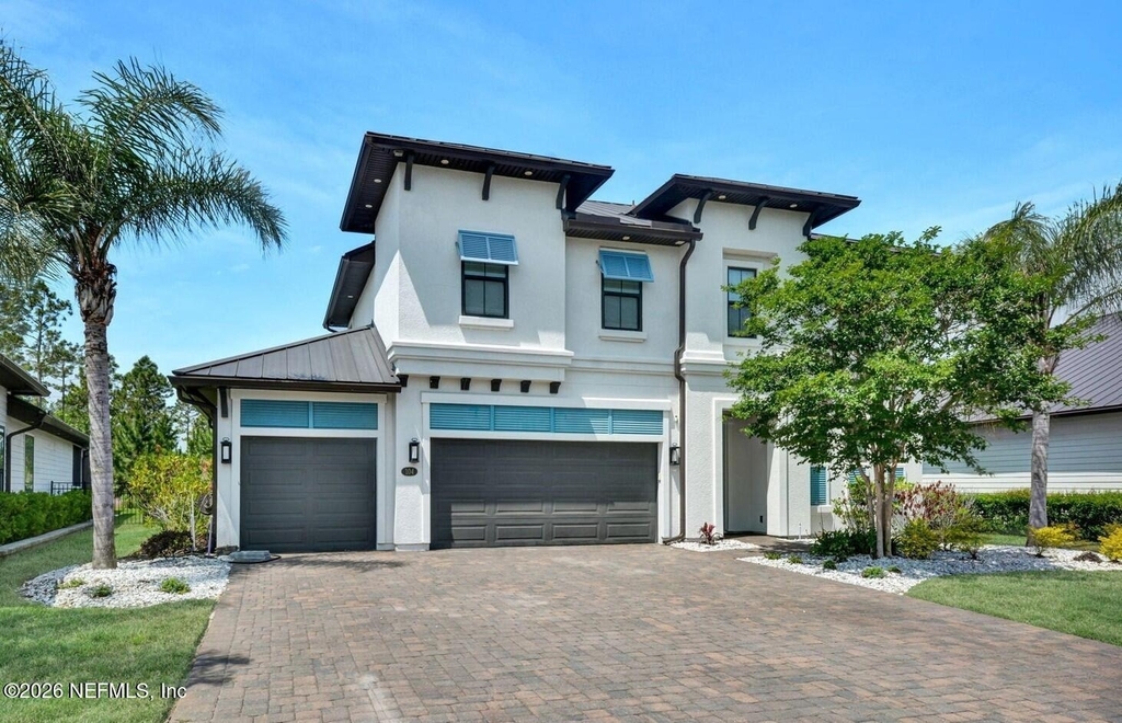 104 Marquesa Circle - Photo 0
