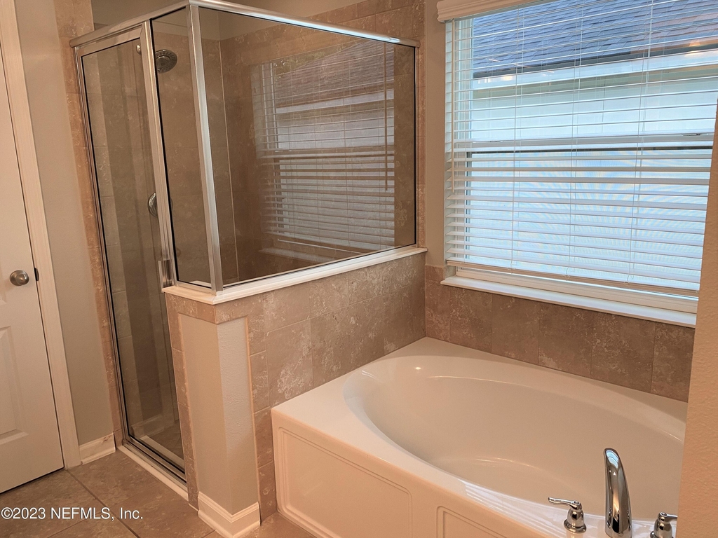 1892 High Prairie Lane - Photo 17