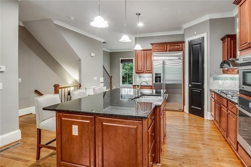 1219 Mecaslin Street Nw - Photo 5