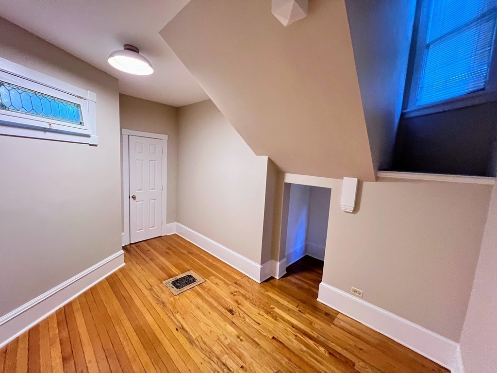 517 Hamilton Street - Photo 11