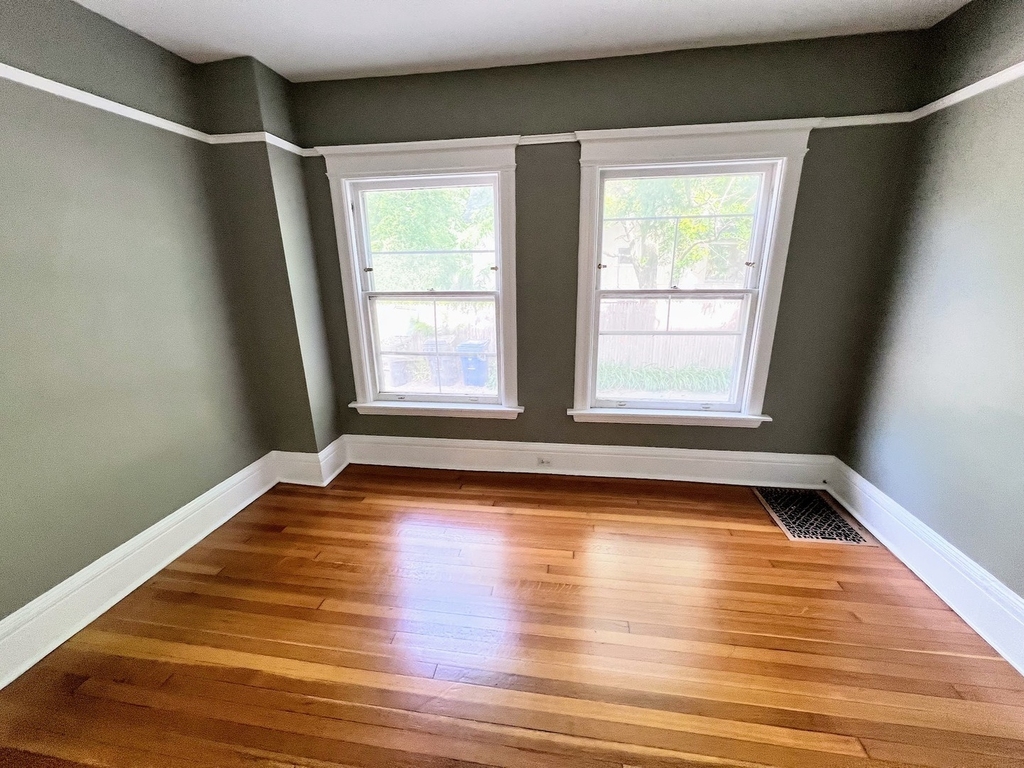 517 Hamilton Street - Photo 8