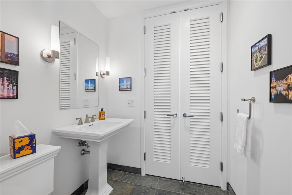 401 N Wabash Avenue - Photo 15