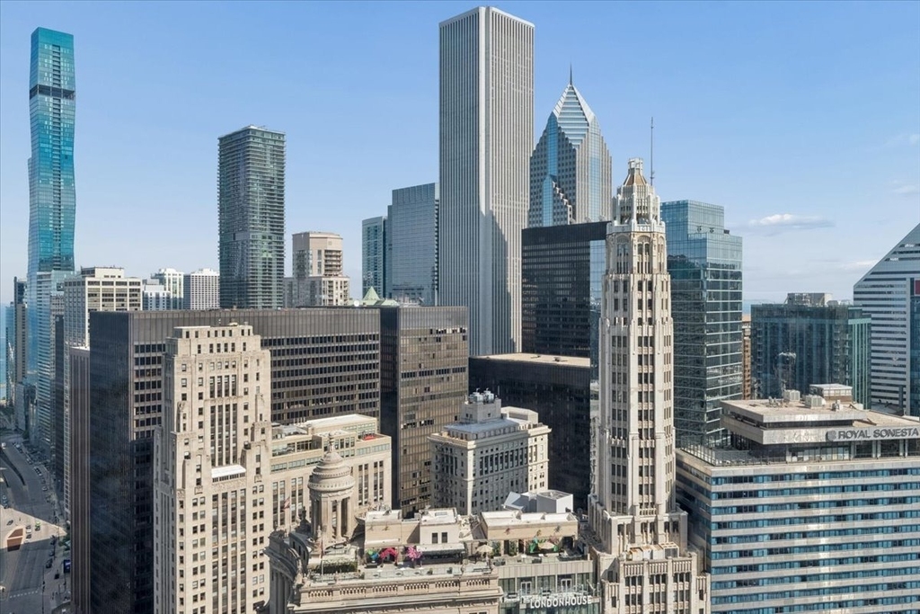 401 N Wabash Avenue - Photo 3
