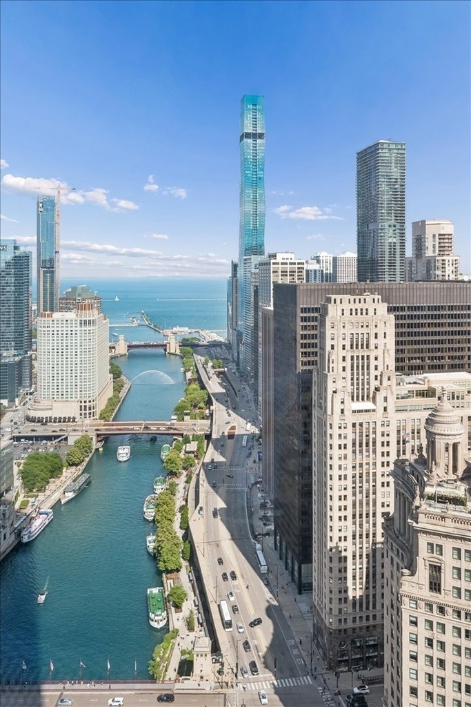 401 N Wabash Avenue - Photo 12