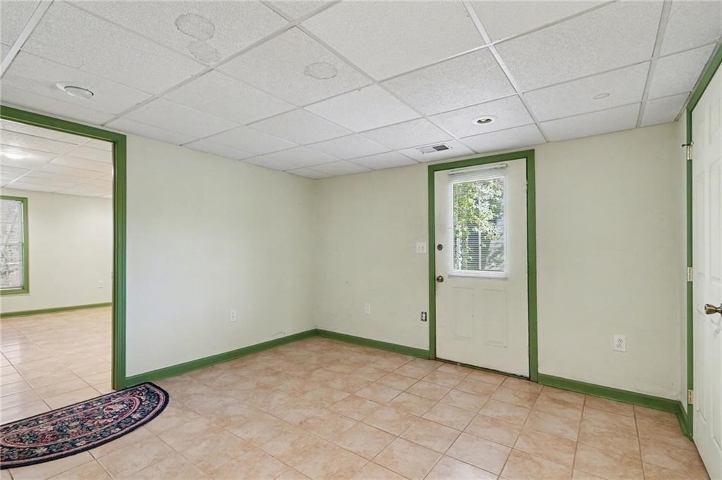 5200 Laurel Bridge Drive Se - Photo 2