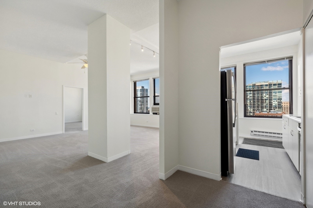 600 S Dearborn Street - Photo 3