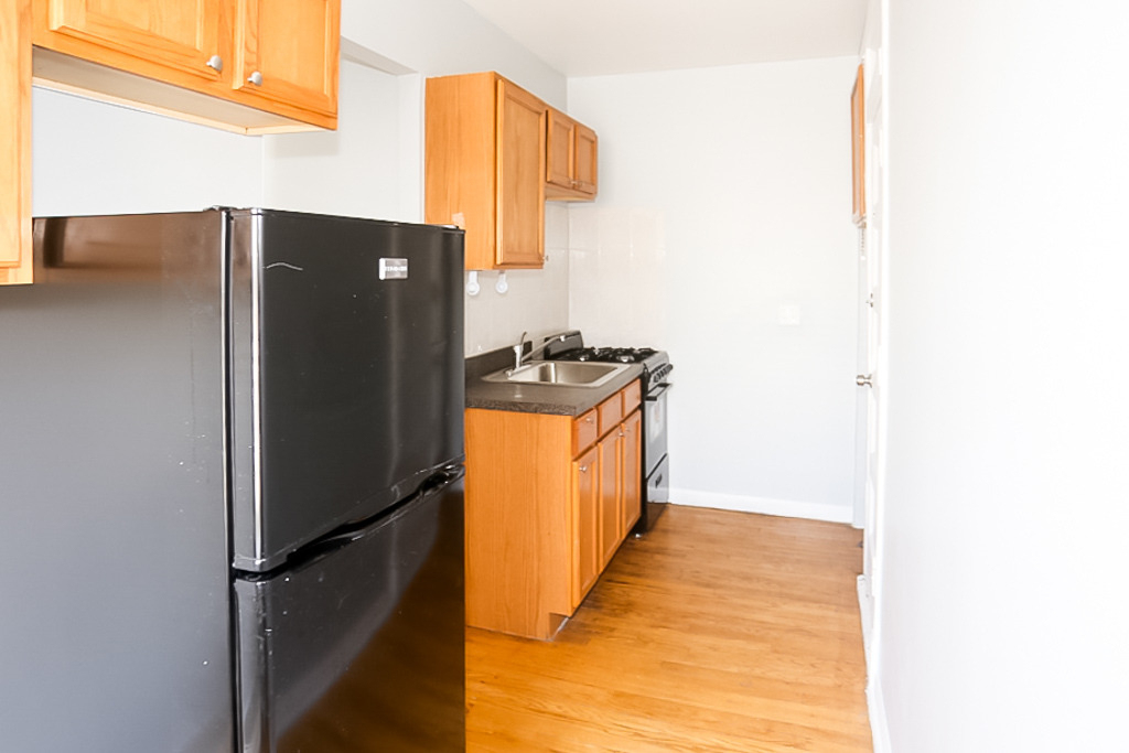 3267 W Wrightwood Avenue - Photo 3